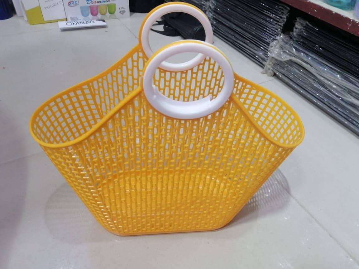 Plastic Shopping Basket 14x17 "