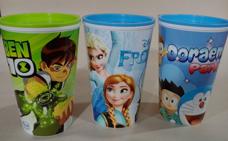 multicolor water glasses plastic glass